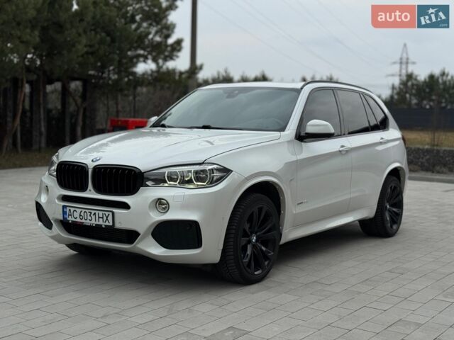 Белый БМВ Х5, объемом двигателя 3 л и пробегом 219 тыс. км за 28900 $, фото 1 на Automoto.ua
