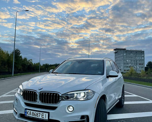 Білий БМВ Х5, об'ємом двигуна 3 л та пробігом 130 тис. км за 42000 $, фото 1 на Automoto.ua