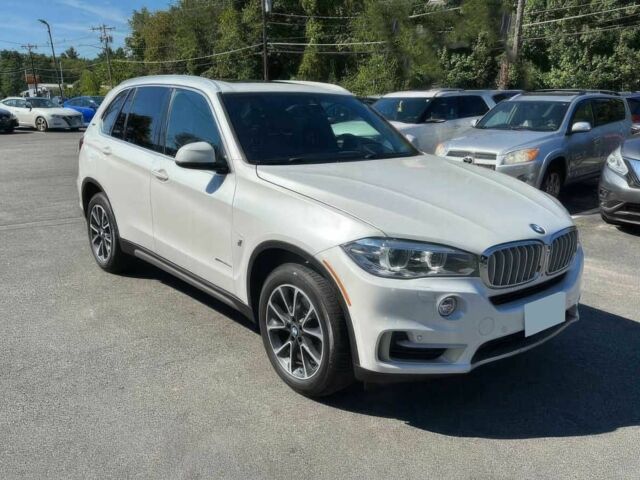 Белый БМВ Х5, объемом двигателя 2 л и пробегом 54 тыс. км за 9500 $, фото 1 на Automoto.ua