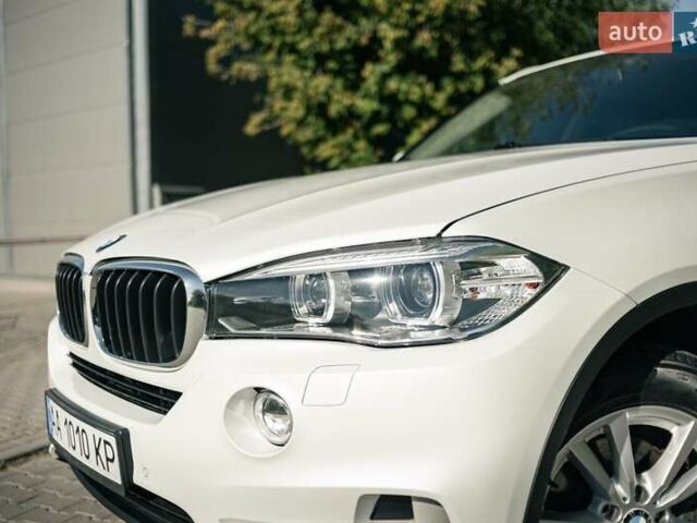 Белый БМВ Х5, объемом двигателя 2 л и пробегом 153 тыс. км за 39500 $, фото 1 на Automoto.ua