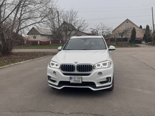 Белый БМВ Х5, объемом двигателя 0 л и пробегом 137 тыс. км за 30000 $, фото 1 на Automoto.ua