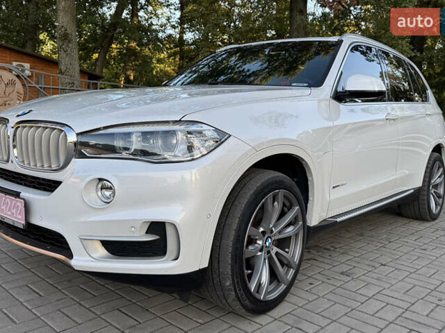 Белый БМВ Х5, объемом двигателя 2.99 л и пробегом 218 тыс. км за 32900 $, фото 1 на Automoto.ua