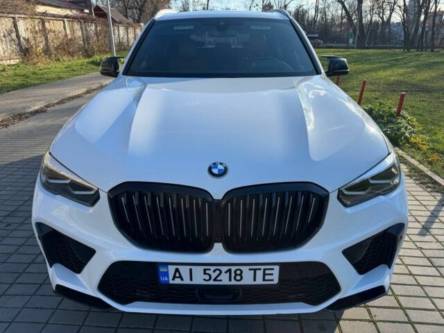 Белый БМВ Х5, объемом двигателя 3 л и пробегом 104 тыс. км за 47000 $, фото 1 на Automoto.ua