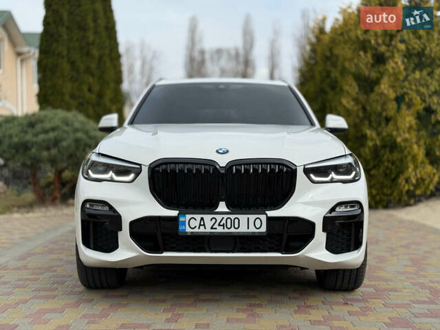 Белый БМВ Х5, объемом двигателя 3 л и пробегом 90 тыс. км за 45900 $, фото 1 на Automoto.ua