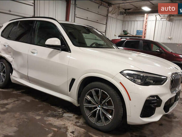 Белый БМВ Х5, объемом двигателя 3 л и пробегом 96 тыс. км за 46799 $, фото 1 на Automoto.ua
