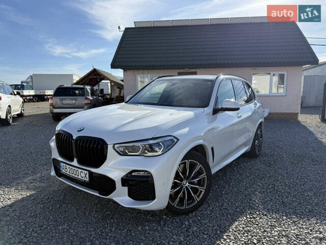 Білий БМВ Х5, об'ємом двигуна 3 л та пробігом 118 тис. км за 67777 $, фото 1 на Automoto.ua