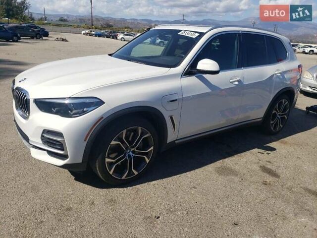 Білий БМВ Х5, об'ємом двигуна 3 л та пробігом 105 тис. км за 27100 $, фото 1 на Automoto.ua