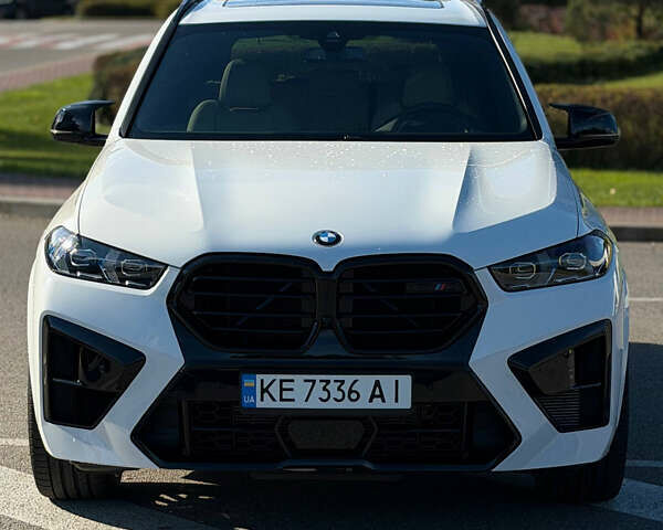 Белый БМВ Х5, объемом двигателя 3 л и пробегом 48 тыс. км за 65500 $, фото 1 на Automoto.ua