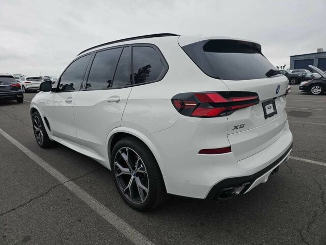 Белый БМВ Х5, объемом двигателя 0 л и пробегом 5 тыс. км за 73500 $, фото 1 на Automoto.ua