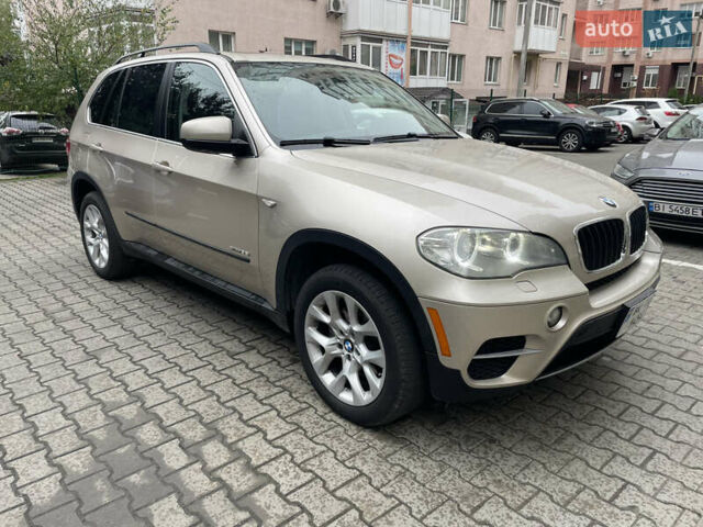 Бежевый БМВ Х5, объемом двигателя 2.98 л и пробегом 169 тыс. км за 17000 $, фото 1 на Automoto.ua