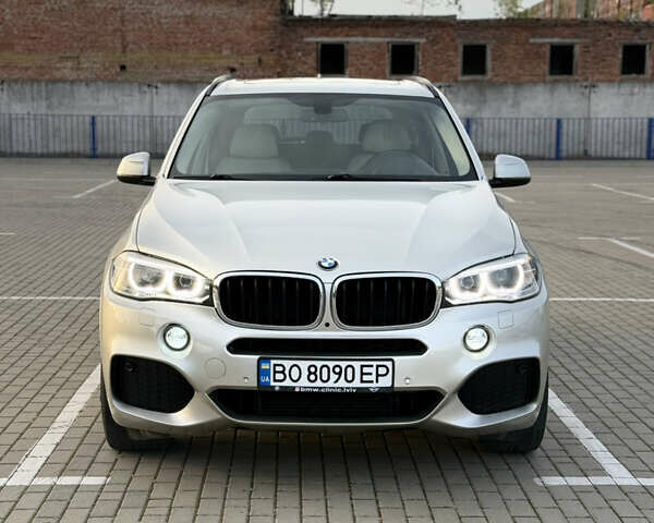 Бежевый БМВ Х5, объемом двигателя 2.99 л и пробегом 242 тыс. км за 29500 $, фото 1 на Automoto.ua