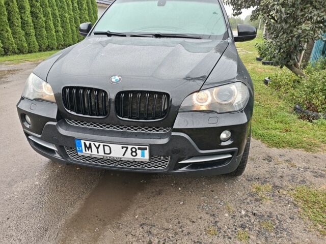 Черный БМВ Х5, объемом двигателя 0 л и пробегом 332 тыс. км за 8698 $, фото 1 на Automoto.ua