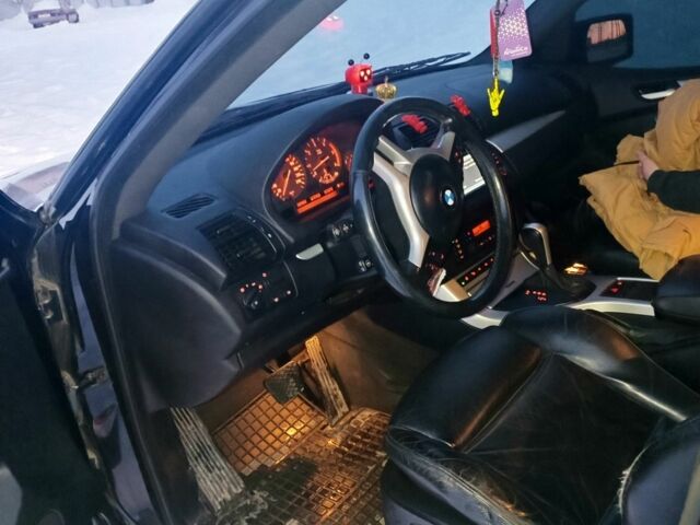 Черный БМВ Х5, объемом двигателя 3 л и пробегом 32 тыс. км за 4500 $, фото 1 на Automoto.ua