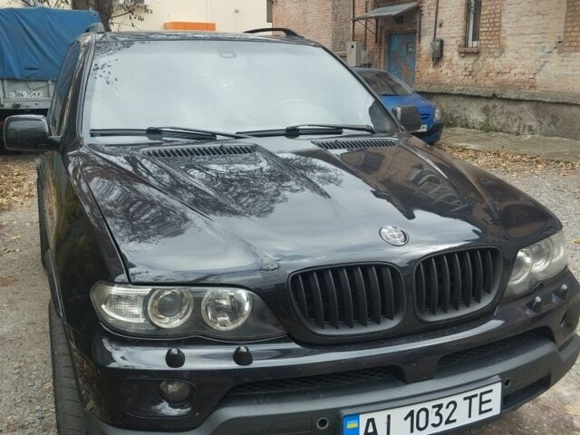 Чорний БМВ Х5, об'ємом двигуна 4 л та пробігом 300 тис. км за 4500 $, фото 1 на Automoto.ua