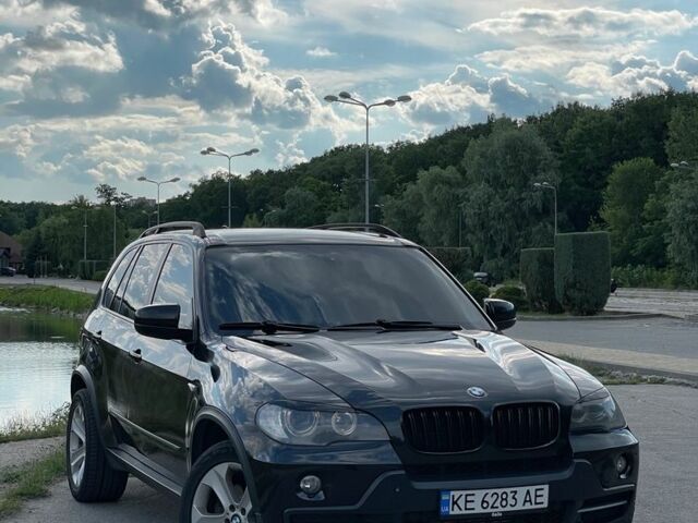 Черный БМВ Х5, объемом двигателя 3 л и пробегом 393 тыс. км за 16000 $, фото 1 на Automoto.ua
