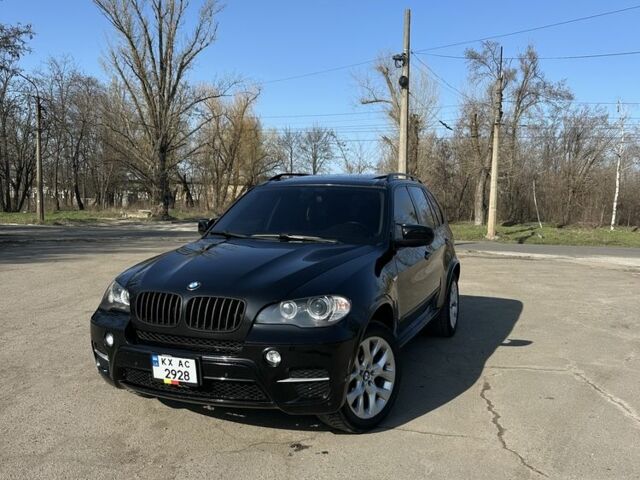 Черный БМВ Х5, объемом двигателя 3 л и пробегом 157 тыс. км за 13999 $, фото 1 на Automoto.ua