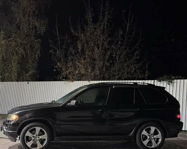 Черный БМВ Х5, объемом двигателя 4.4 л и пробегом 250 тыс. км за 6200 $, фото 1 на Automoto.ua