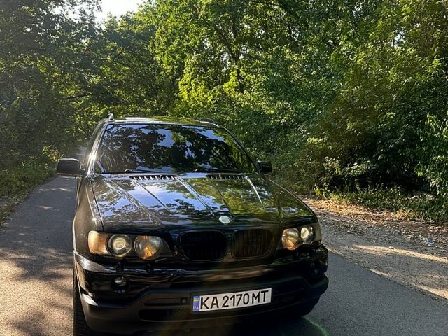 Черный БМВ Х5, объемом двигателя 4.4 л и пробегом 400 тыс. км за 8300 $, фото 1 на Automoto.ua