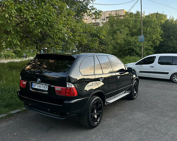 Черный БМВ Х5, объемом двигателя 4.4 л и пробегом 356 тыс. км за 9000 $, фото 1 на Automoto.ua