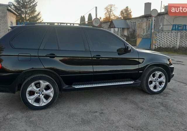 Черный БМВ Х5, объемом двигателя 3 л и пробегом 302 тыс. км за 9200 $, фото 1 на Automoto.ua