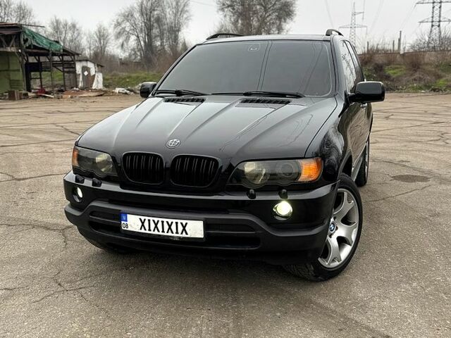Черный БМВ Х5, объемом двигателя 3 л и пробегом 0 тыс. км за 10399 $, фото 1 на Automoto.ua