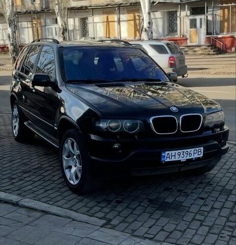 Черный БМВ Х5, объемом двигателя 3 л и пробегом 300 тыс. км за 8900 $, фото 1 на Automoto.ua