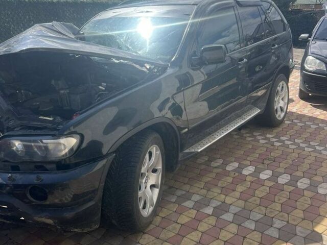 Черный БМВ Х5, объемом двигателя 3 л и пробегом 3 тыс. км за 5500 $, фото 1 на Automoto.ua