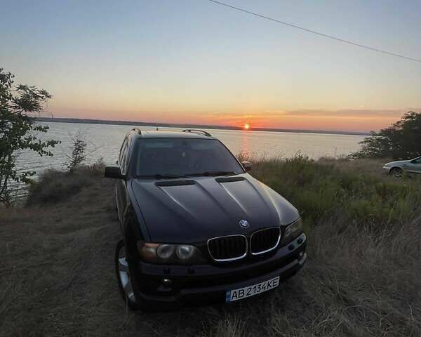 Черный БМВ Х5, объемом двигателя 2.98 л и пробегом 307 тыс. км за 8600 $, фото 1 на Automoto.ua