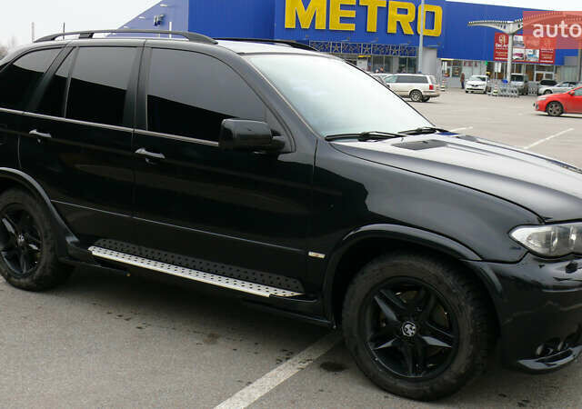 Чорний БМВ Х5, об'ємом двигуна 3 л та пробігом 298 тис. км за 10500 $, фото 1 на Automoto.ua