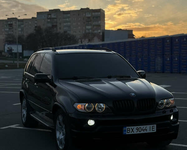 Черный БМВ Х5, объемом двигателя 4.8 л и пробегом 385 тыс. км за 8700 $, фото 1 на Automoto.ua