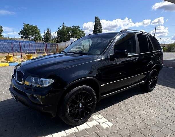 Чорний БМВ Х5, об'ємом двигуна 3 л та пробігом 405 тис. км за 13300 $, фото 1 на Automoto.ua