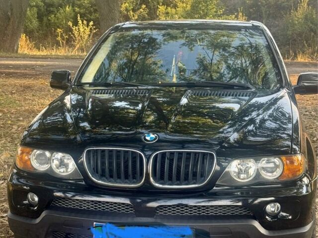 Чорний БМВ Х5, об'ємом двигуна 3 л та пробігом 300 тис. км за 5150 $, фото 1 на Automoto.ua