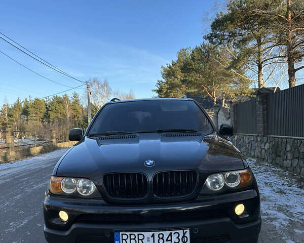 Черный БМВ Х5, объемом двигателя 2.99 л и пробегом 285 тыс. км за 5000 $, фото 1 на Automoto.ua