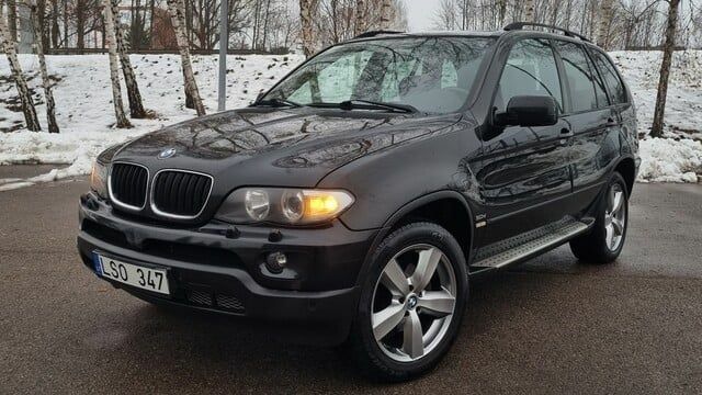 Чорний БМВ Х5, об'ємом двигуна 3 л та пробігом 270 тис. км за 3200 $, фото 1 на Automoto.ua