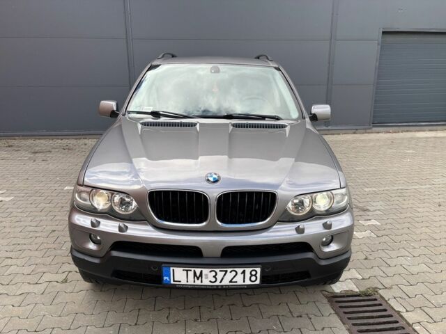 Чорний БМВ Х5, об'ємом двигуна 3 л та пробігом 211 тис. км за 3300 $, фото 1 на Automoto.ua