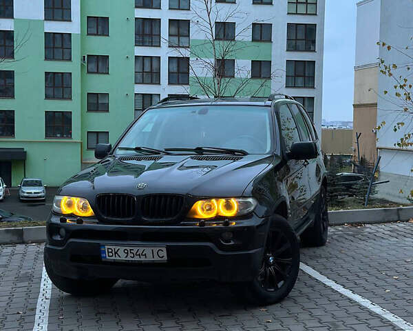 Черный БМВ Х5, объемом двигателя 3 л и пробегом 240 тыс. км за 11200 $, фото 1 на Automoto.ua
