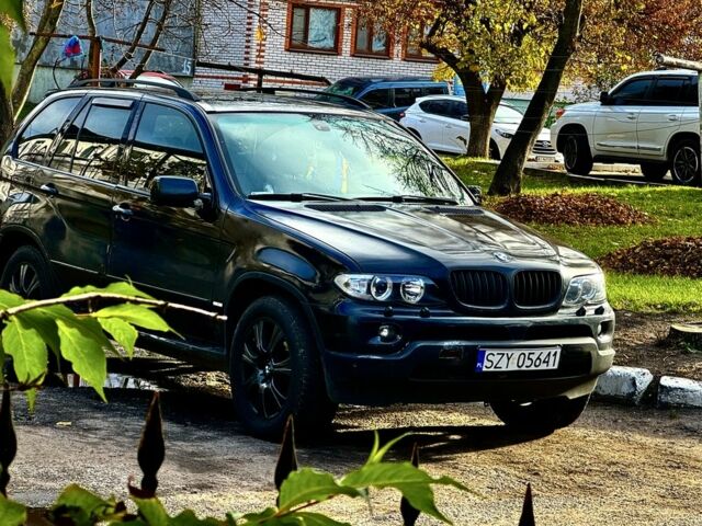 Черный БМВ Х5, объемом двигателя 3 л и пробегом 888 тыс. км за 5500 $, фото 1 на Automoto.ua