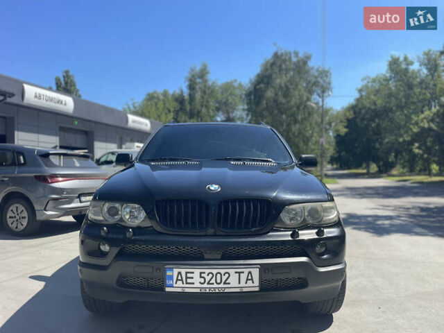 Чорний БМВ Х5, об'ємом двигуна 3 л та пробігом 360 тис. км за 11000 $, фото 1 на Automoto.ua