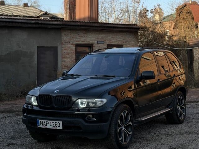 Черный БМВ Х5, объемом двигателя 3 л и пробегом 350 тыс. км за 6100 $, фото 1 на Automoto.ua
