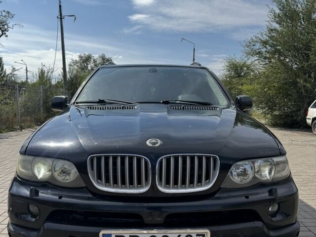 Чорний БМВ Х5, об'ємом двигуна 3 л та пробігом 300 тис. км за 4150 $, фото 1 на Automoto.ua