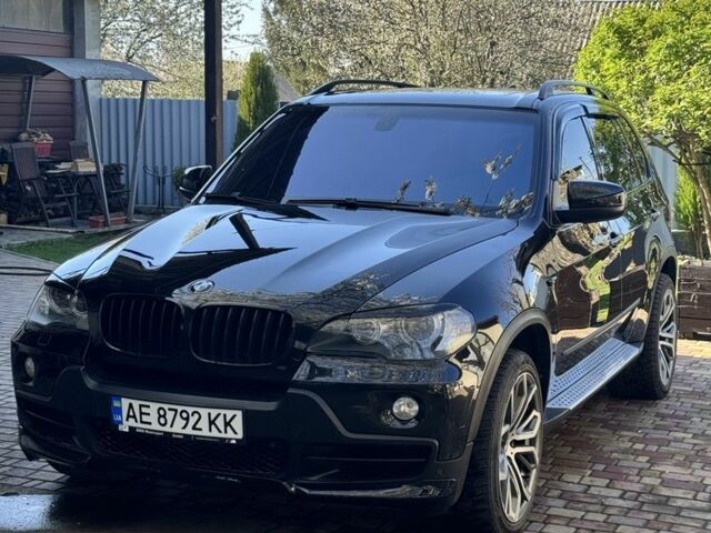 Чорний БМВ Х5, об'ємом двигуна 4.8 л та пробігом 260 тис. км за 14000 $, фото 1 на Automoto.ua
