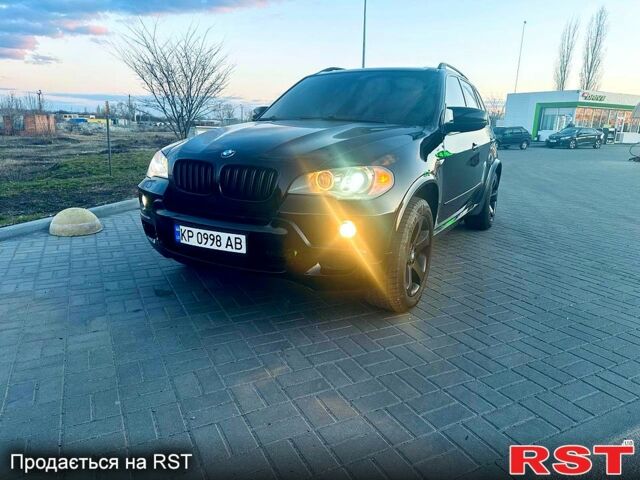 Черный БМВ Х5, объемом двигателя 3 л и пробегом 230 тыс. км за 13500 $, фото 1 на Automoto.ua