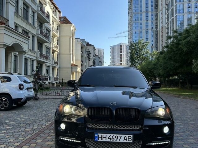 Черный БМВ Х5, объемом двигателя 4.8 л и пробегом 180 тыс. км за 12000 $, фото 1 на Automoto.ua