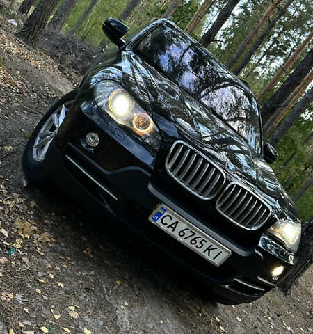 Черный БМВ Х5, объемом двигателя 4.8 л и пробегом 211 тыс. км за 11000 $, фото 1 на Automoto.ua