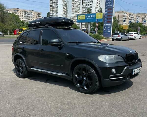 Черный БМВ Х5, объемом двигателя 4.8 л и пробегом 230 тыс. км за 12500 $, фото 1 на Automoto.ua