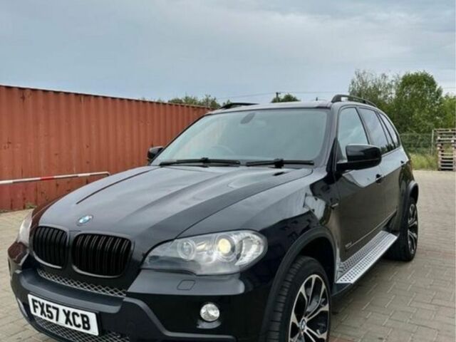 Черный БМВ Х5, объемом двигателя 3 л и пробегом 2 тыс. км за 8307 $, фото 1 на Automoto.ua