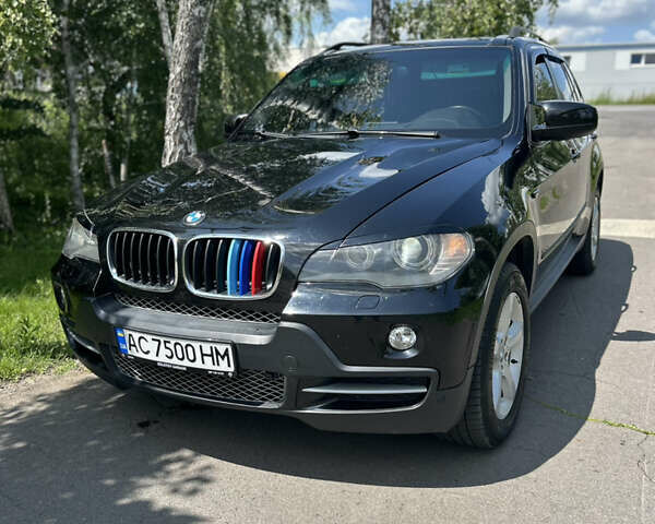 Черный БМВ Х5, объемом двигателя 3 л и пробегом 300 тыс. км за 11700 $, фото 1 на Automoto.ua