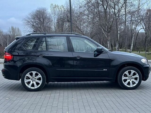 Черный БМВ Х5, объемом двигателя 3 л и пробегом 188 тыс. км за 6300 $, фото 1 на Automoto.ua