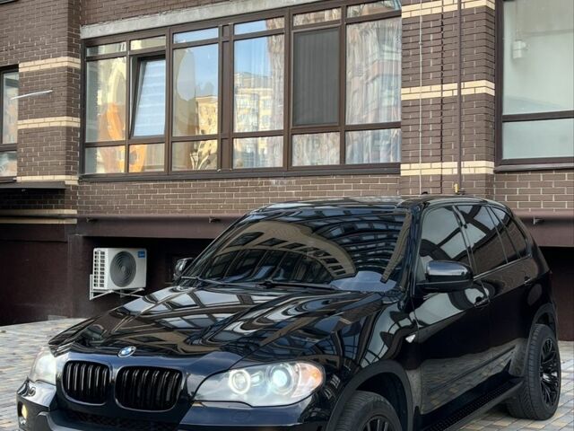 Чорний БМВ Х5, об'ємом двигуна 3 л та пробігом 260 тис. км за 9998 $, фото 1 на Automoto.ua