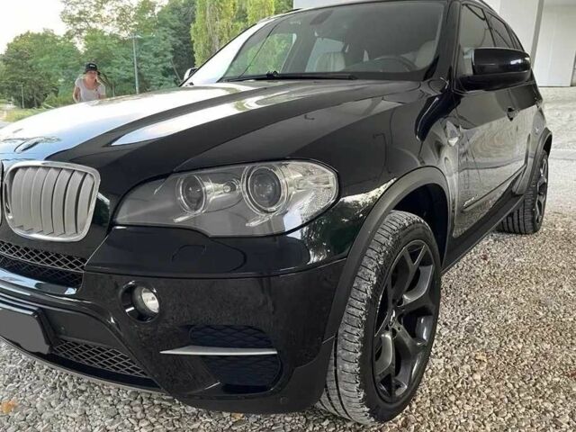 Черный БМВ Х5, объемом двигателя 4 л и пробегом 89 тыс. км за 11000 $, фото 1 на Automoto.ua